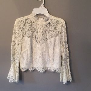 White lace bell sleeve crop top